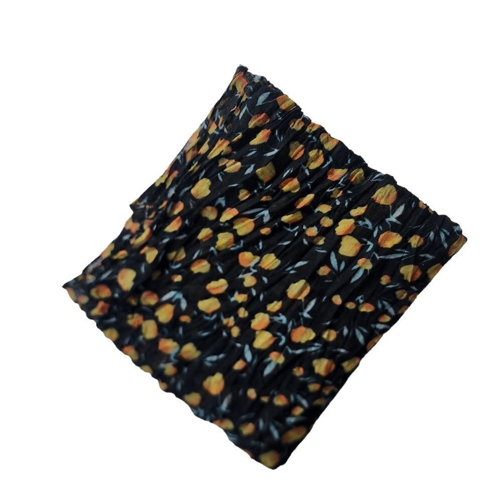 Chatties black fruit Infinity Scarf - Picture 5 of 6